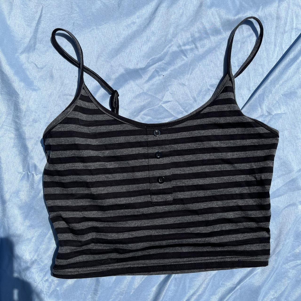 Women's Black and Grey Crop-top | Depop