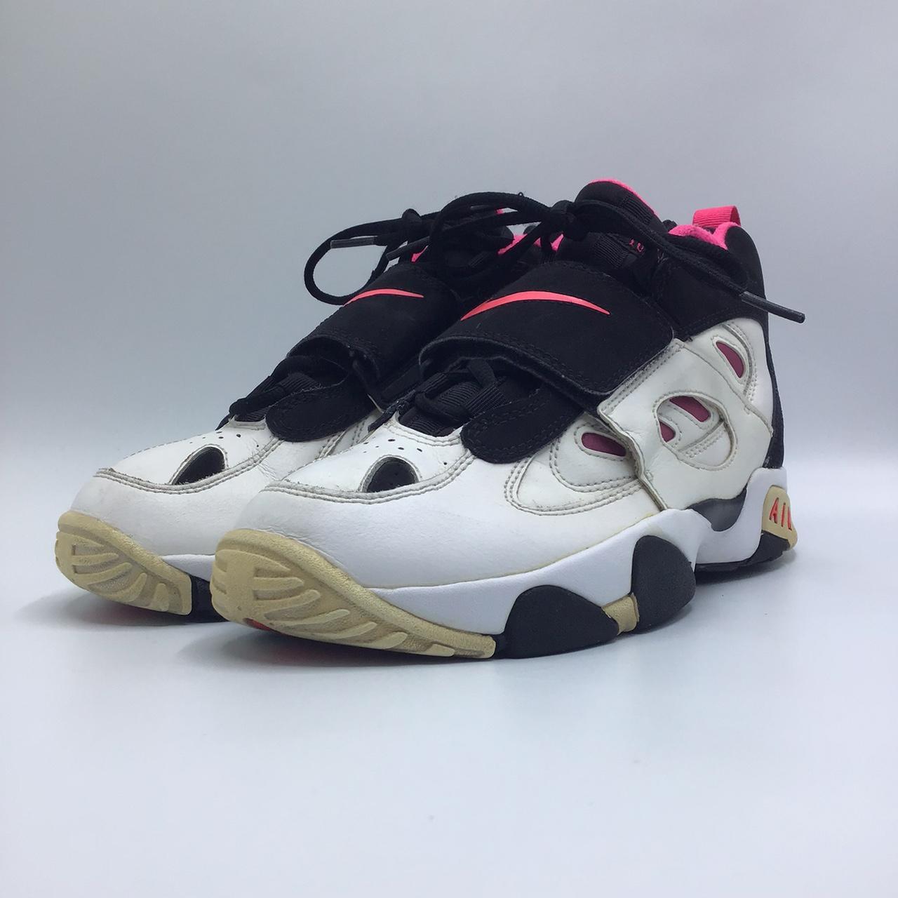 2024 Nike Air Diamond Turf II