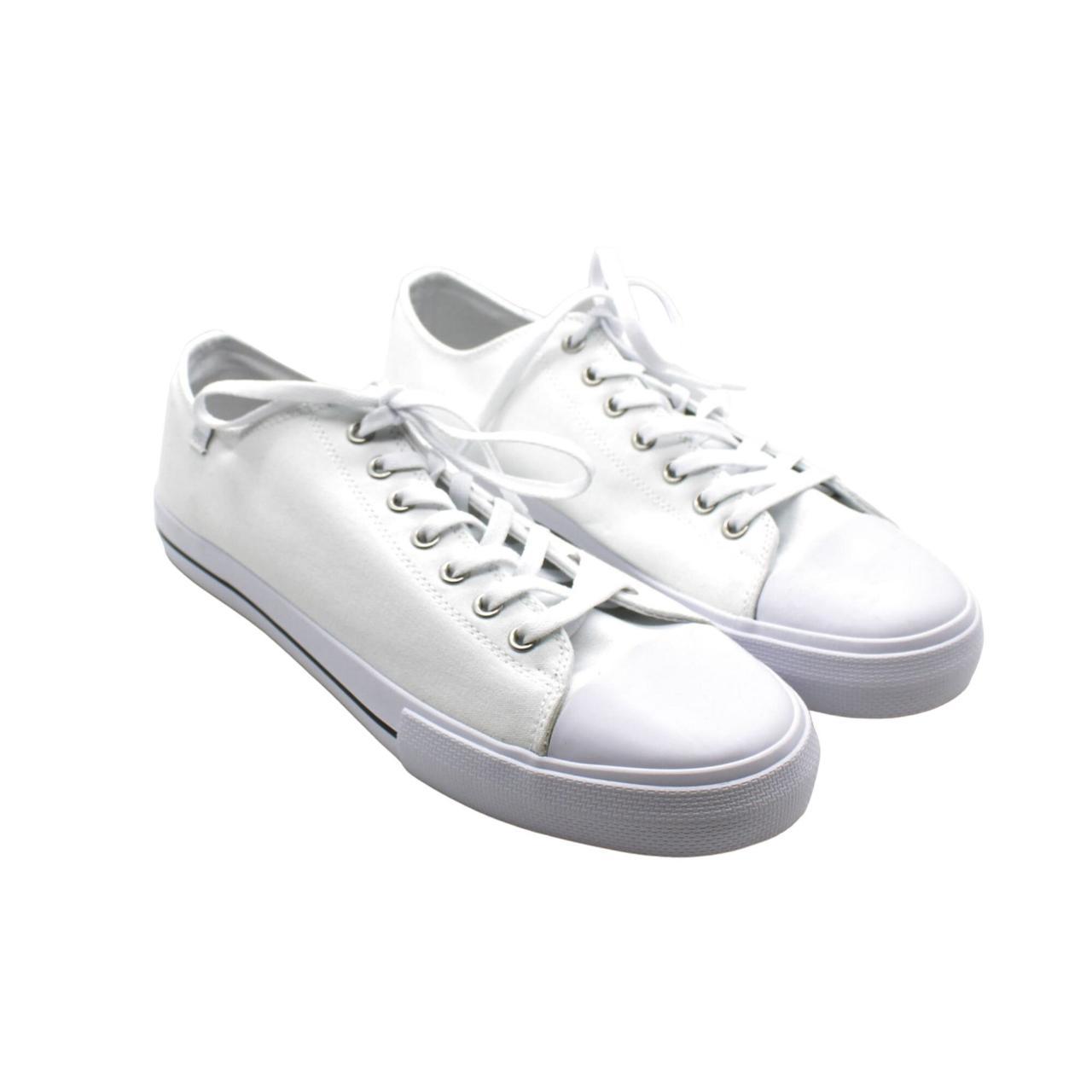 Lugz Women's White Trainers | Depop