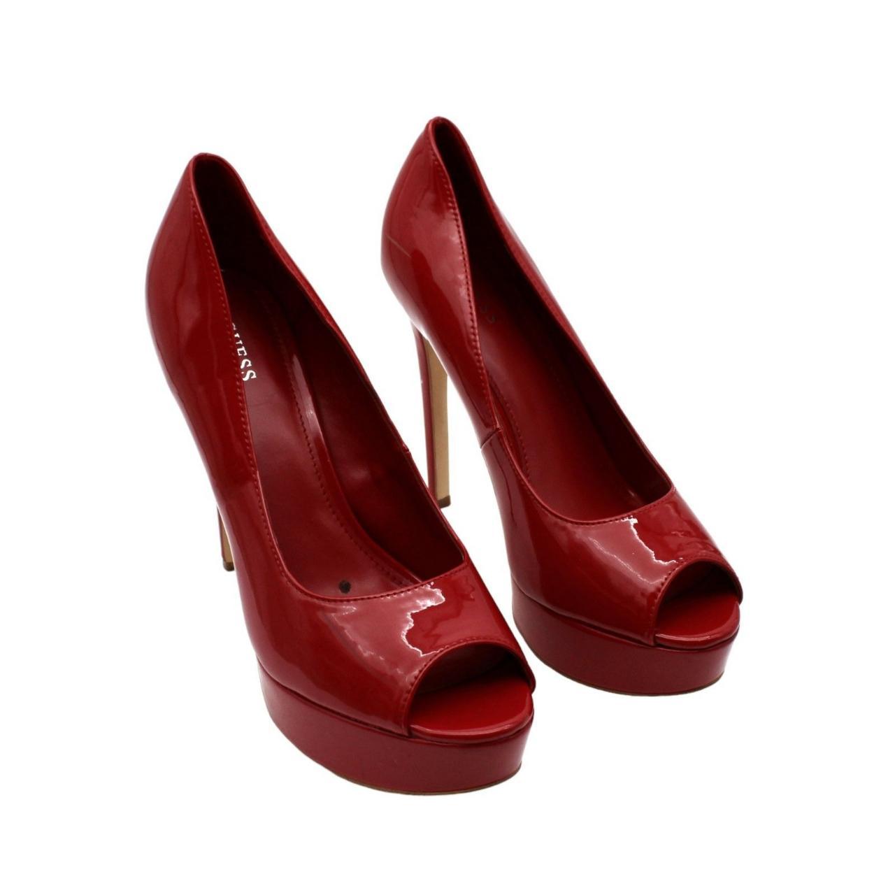 Guess on sale platform pumps