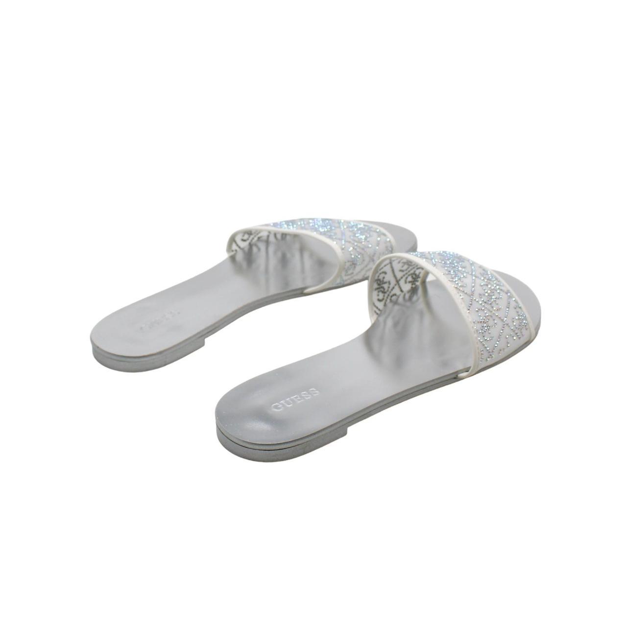 One band hot sale flat sandals