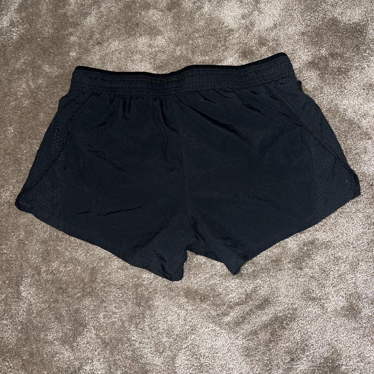 Nike girls shorts Only worn a couple of times... - Depop