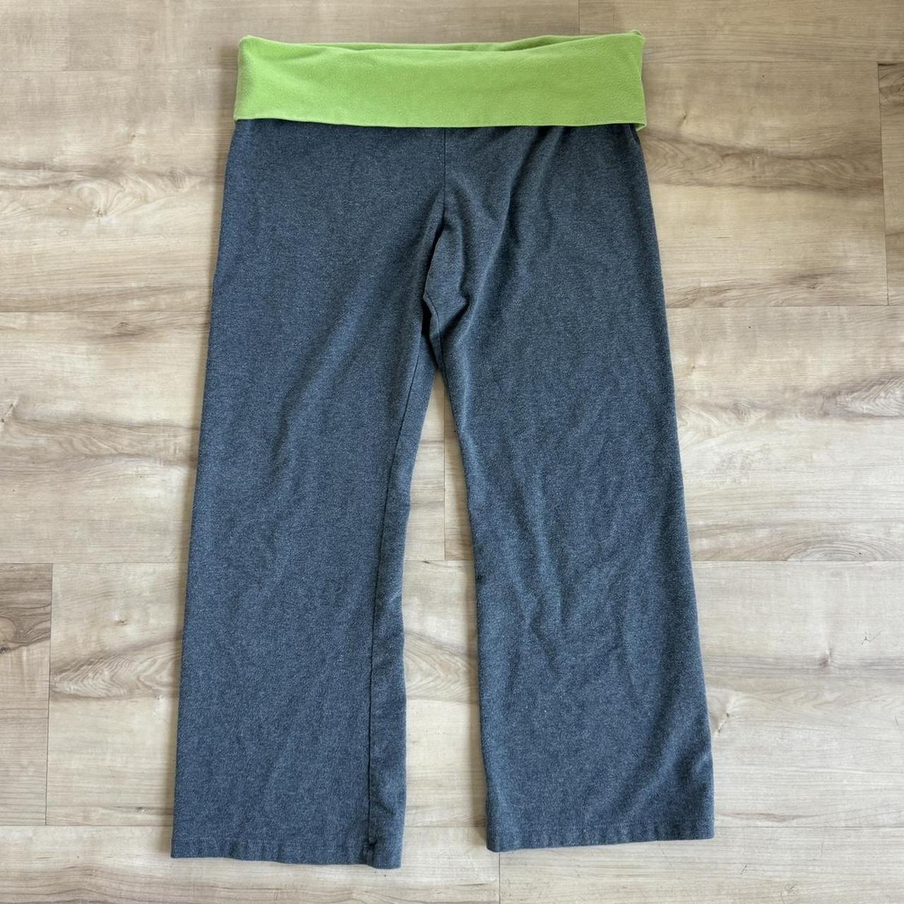 Moda international yoga pants hotsell