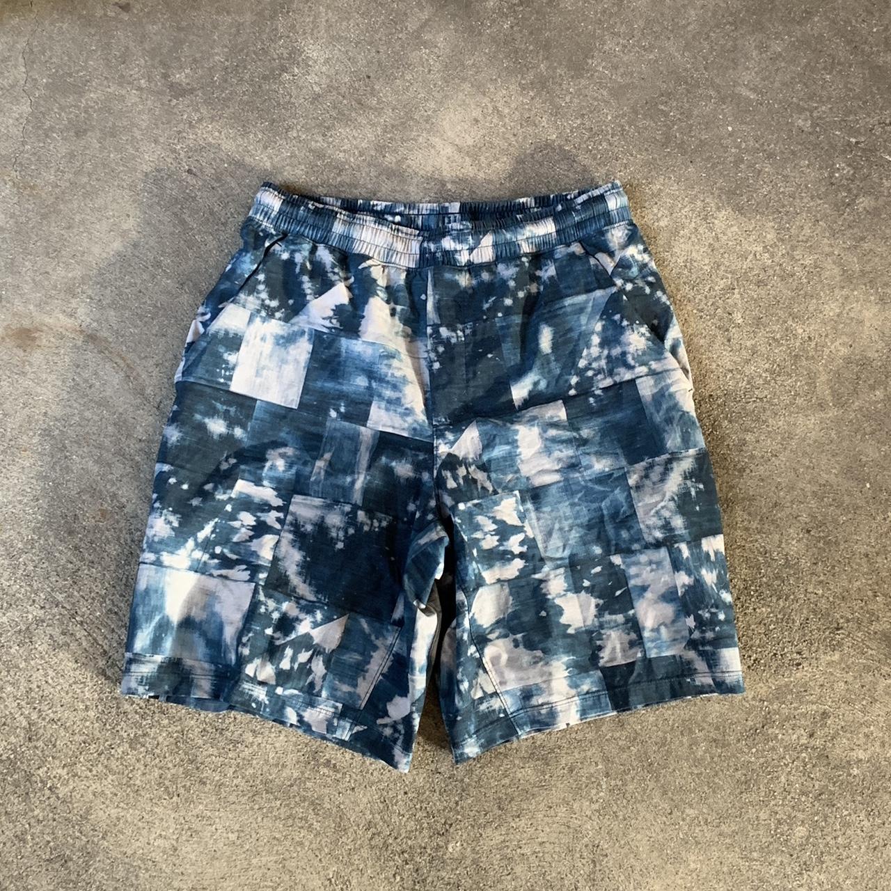 lululemon tie dye shorts features a zipper pocket on... - Depop