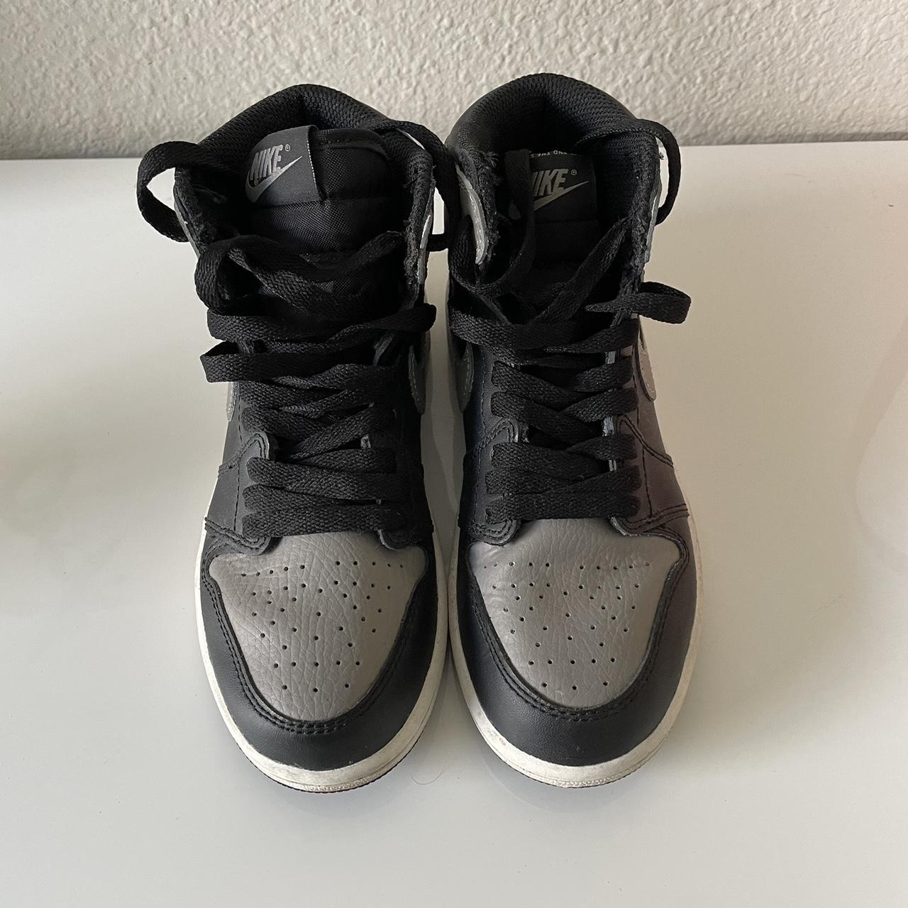 Air Jordan 1 Retro High OG “shadow” 2018 Kids size... - Depop