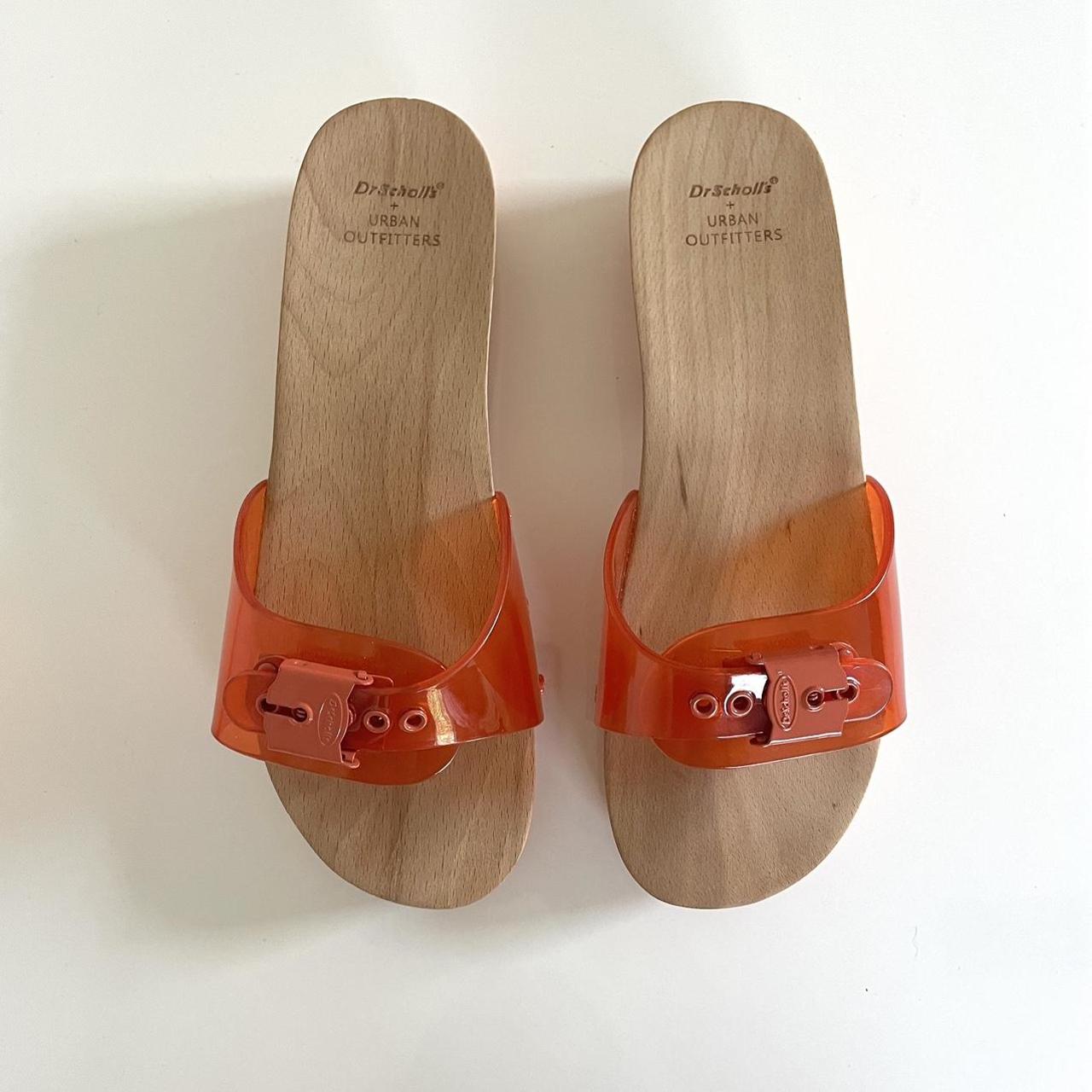 Amazon.com | Dr. Scholl's Shoes Women's Island Dream Slide Sandal, White, 6  | Flats