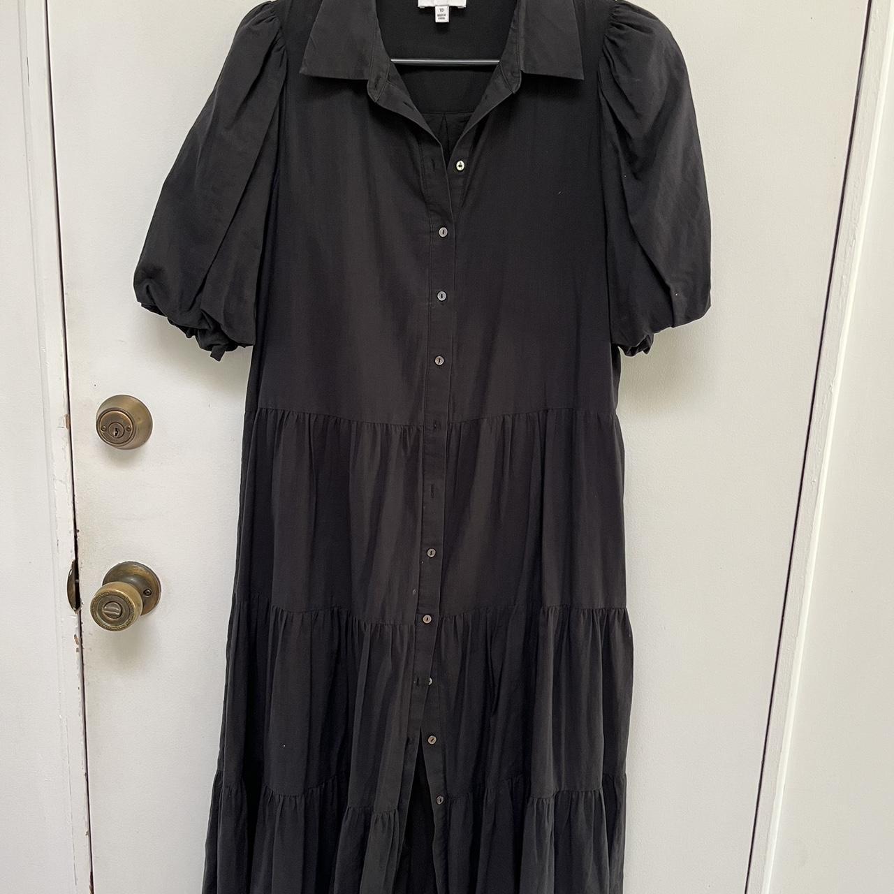 Witchery dress. Button up Size 10 Fully lined puff... - Depop