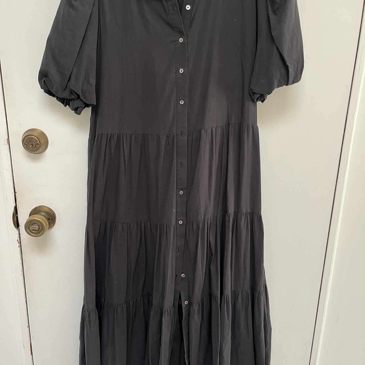 Witchery dress. Button up Size 10 Fully lined puff... - Depop