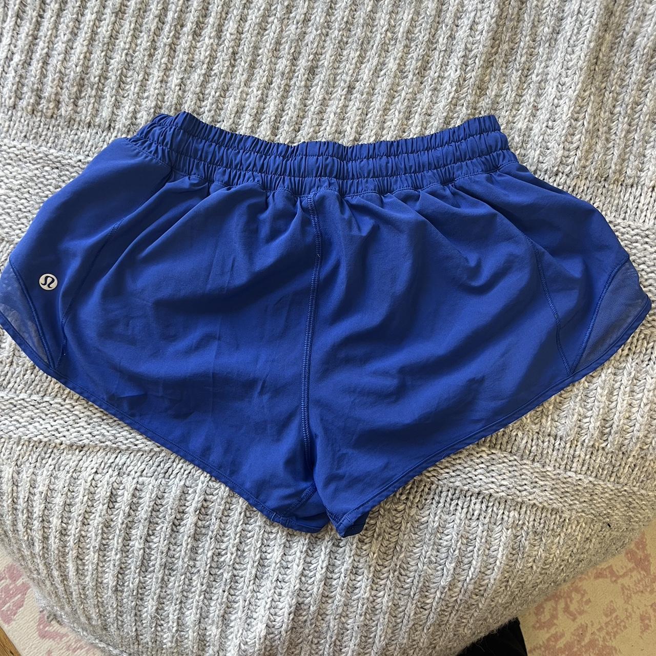 Lululemon Women's Blue Shorts (2)