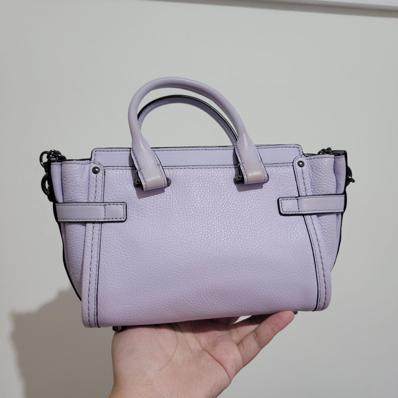 coach スワッガー　バッグ　アリアナグランデ限定色 コーチ×アリアナ・グランデ、人気バッグ「スワッガー」の限定