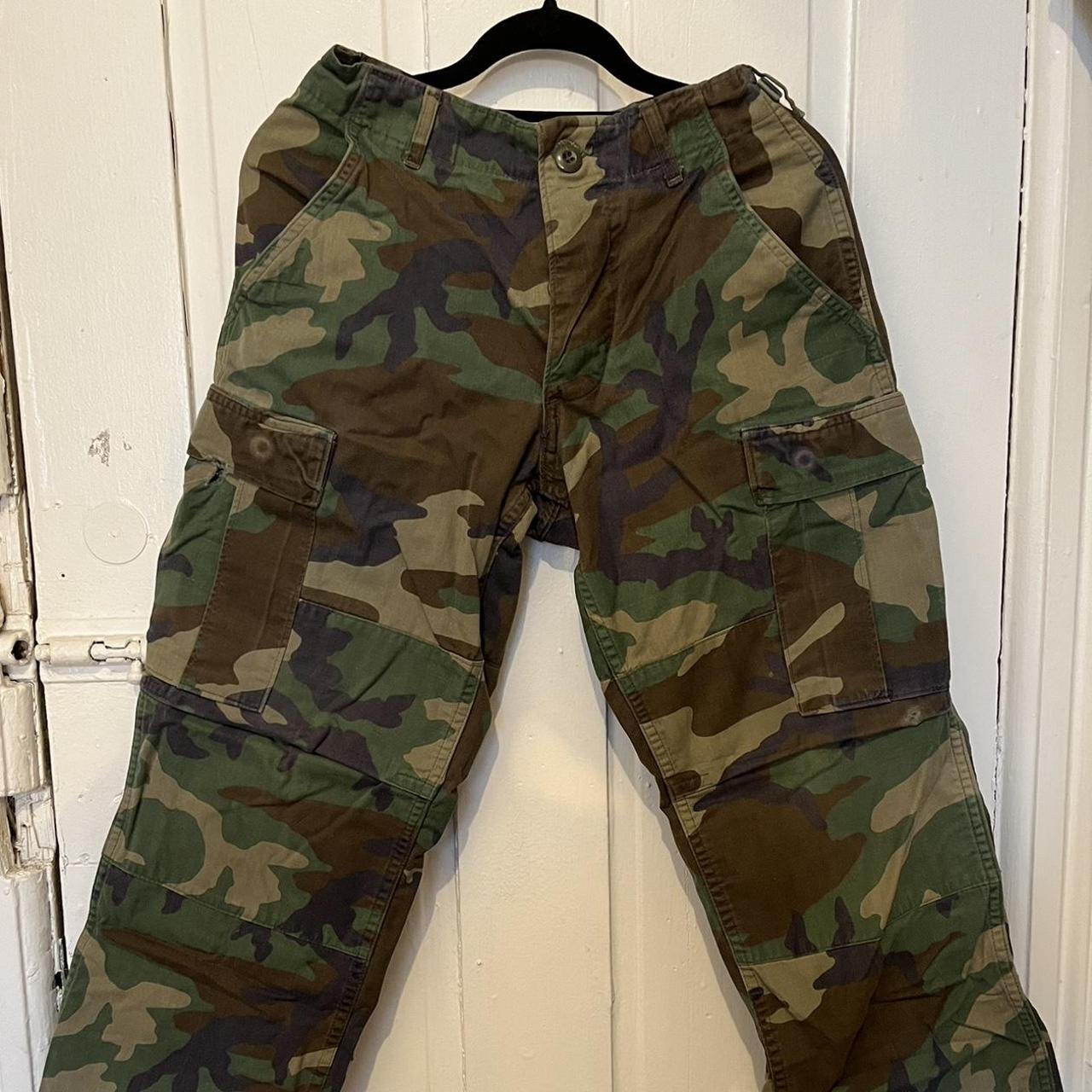 Vintage Camo cargo pants - Depop