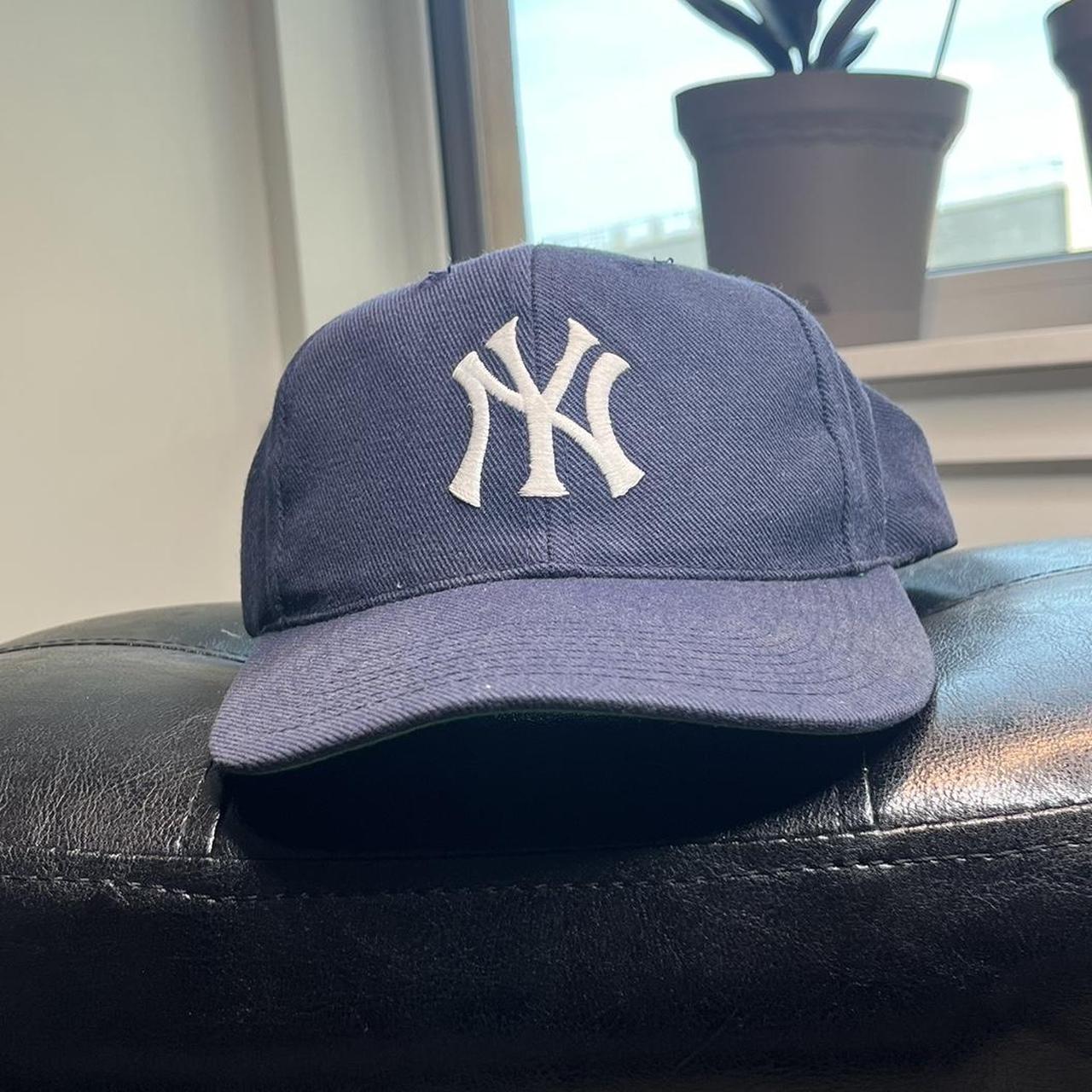 Vintage New York Yankees Sports Specialties plain - Depop