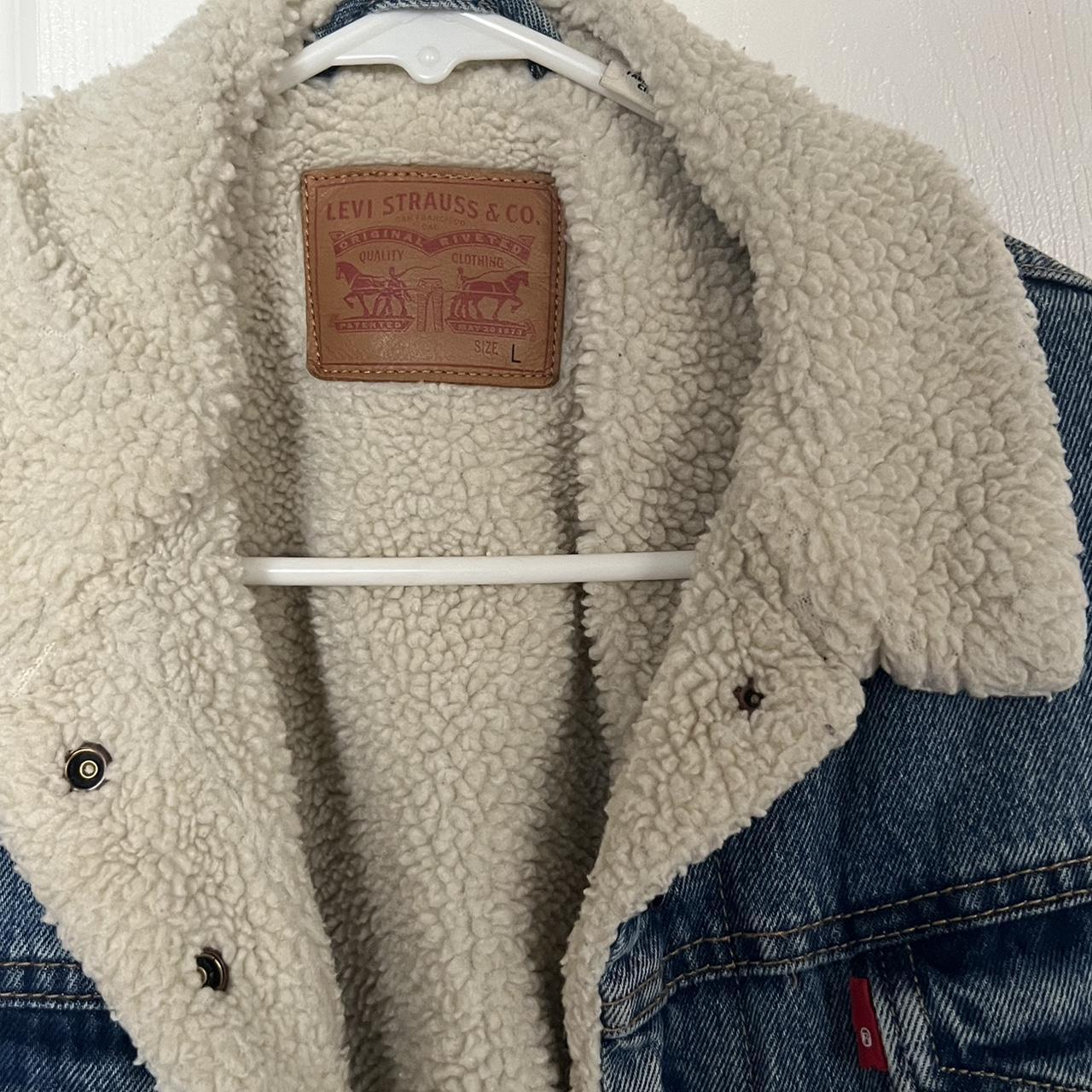 “Original Sherpa trucker jacket Levi’s” Sherpa Levi... - Depop