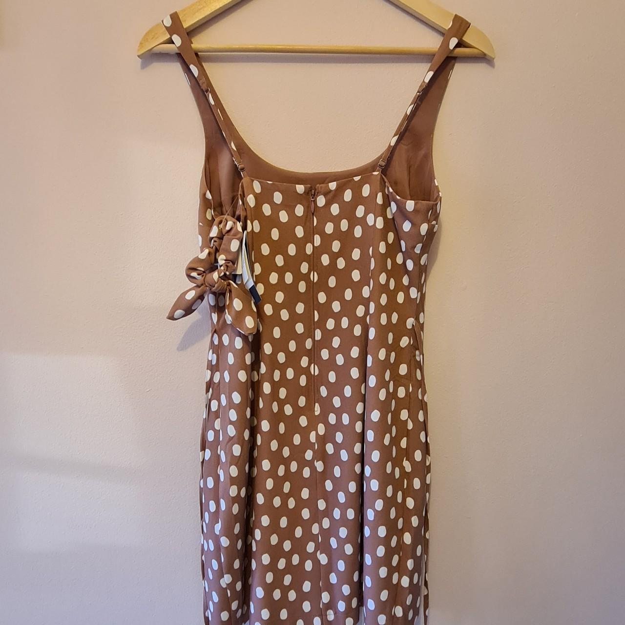 Abercrombie & Fitch Women's Brown and White Dress | Depop