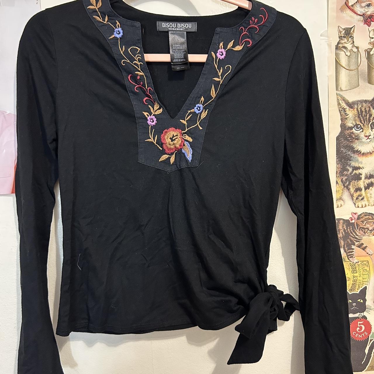 Bisou Bisou embroidered flower long sleeve top Depop