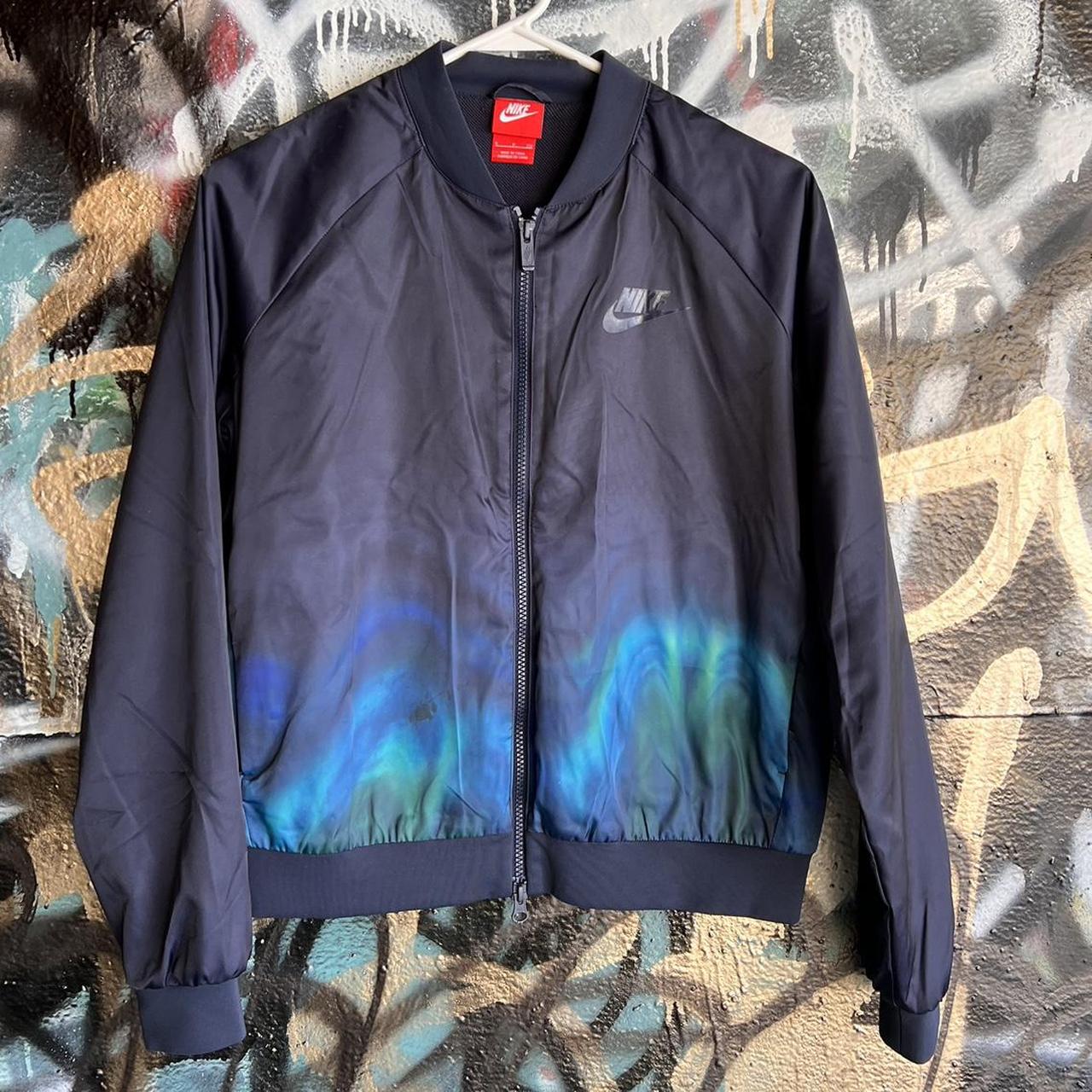 Nike tie sales dye windrunner