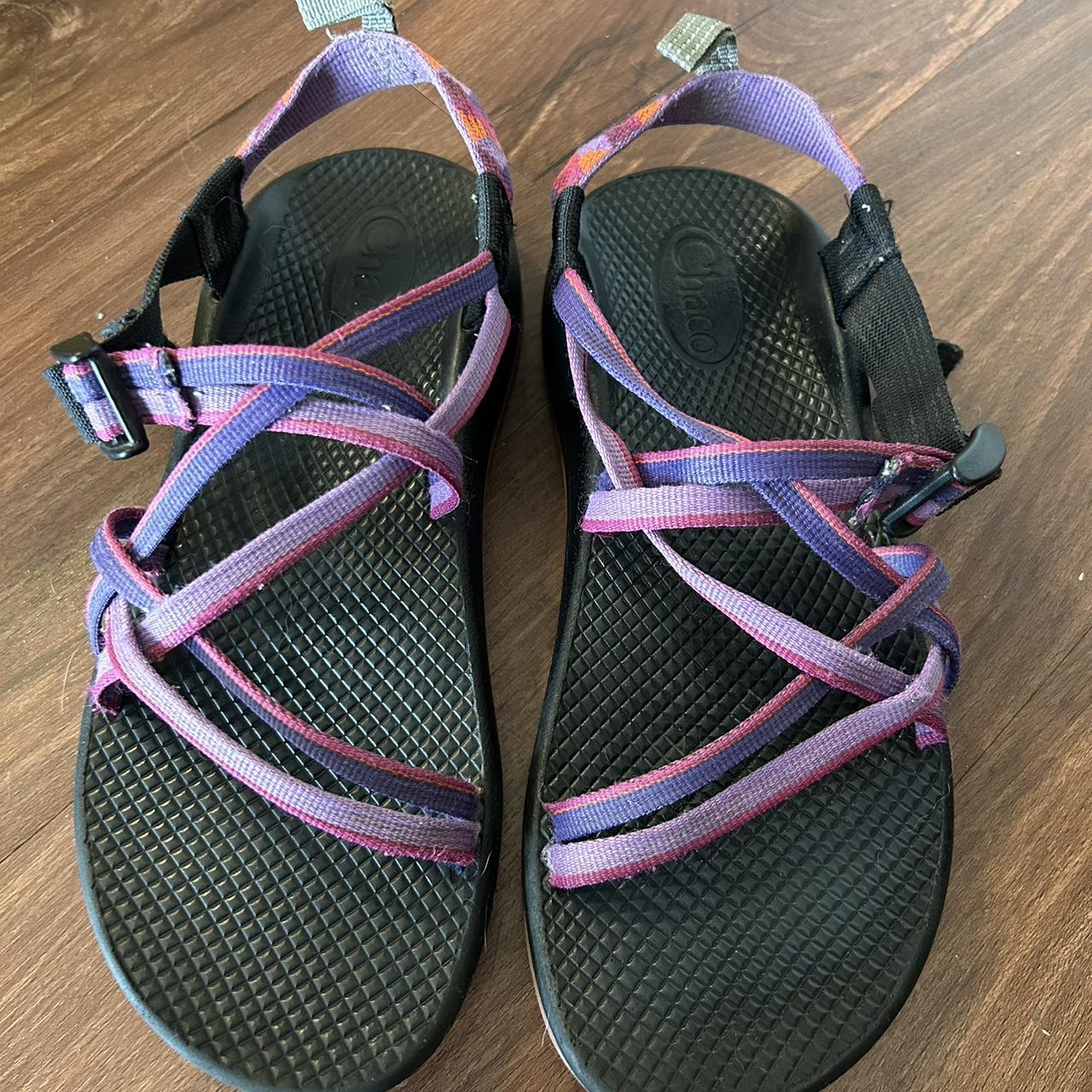 Chacos top size 6