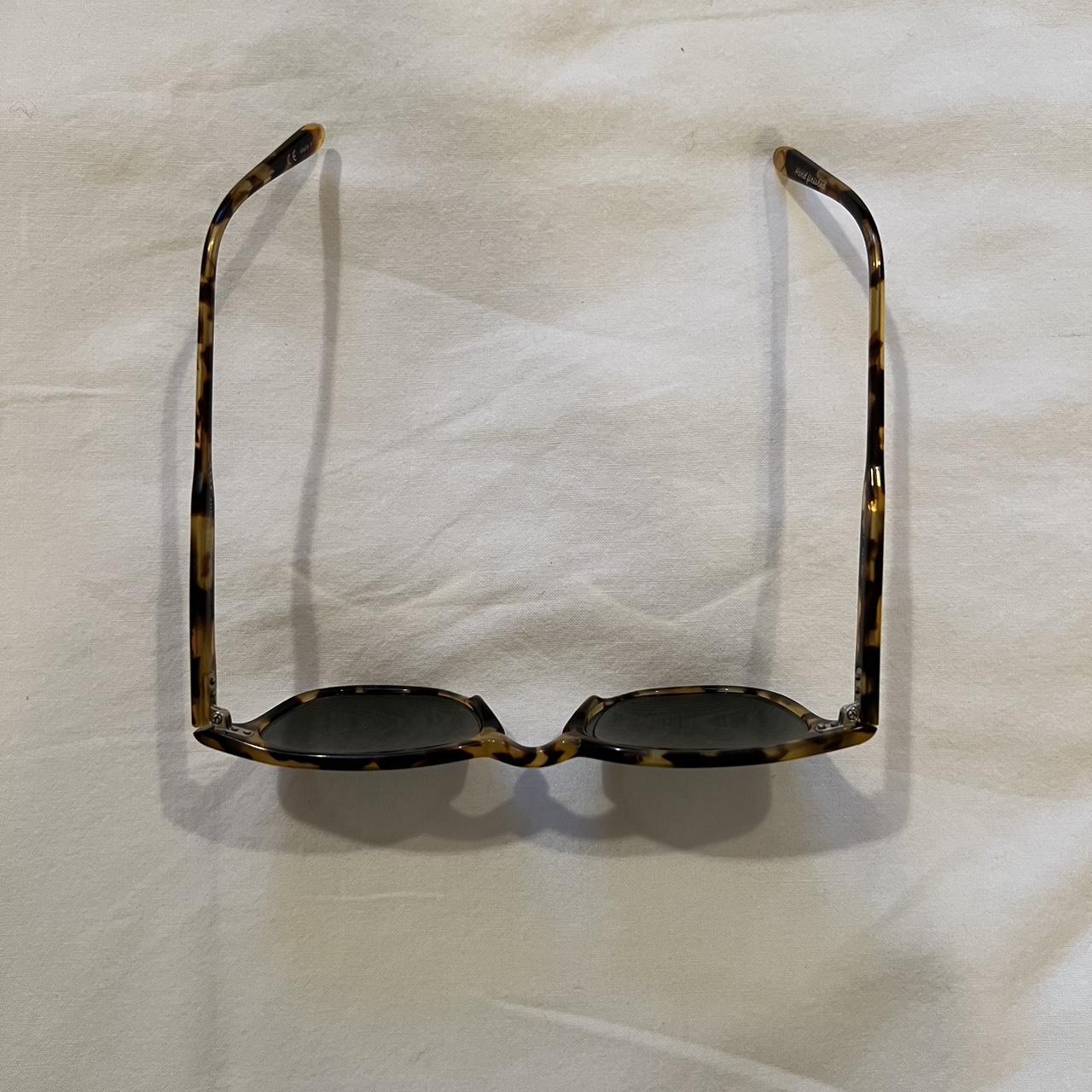 Garrett Leight Women's Tan and Black Sunglasses (2)