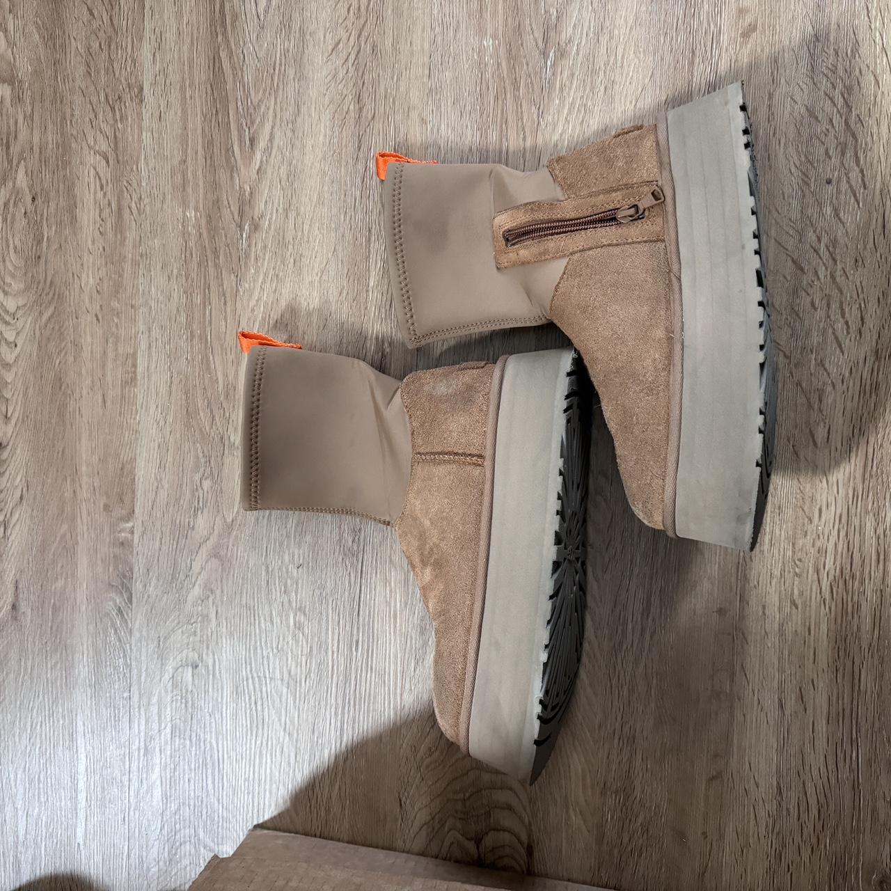 Ugg dipper boots - Depop