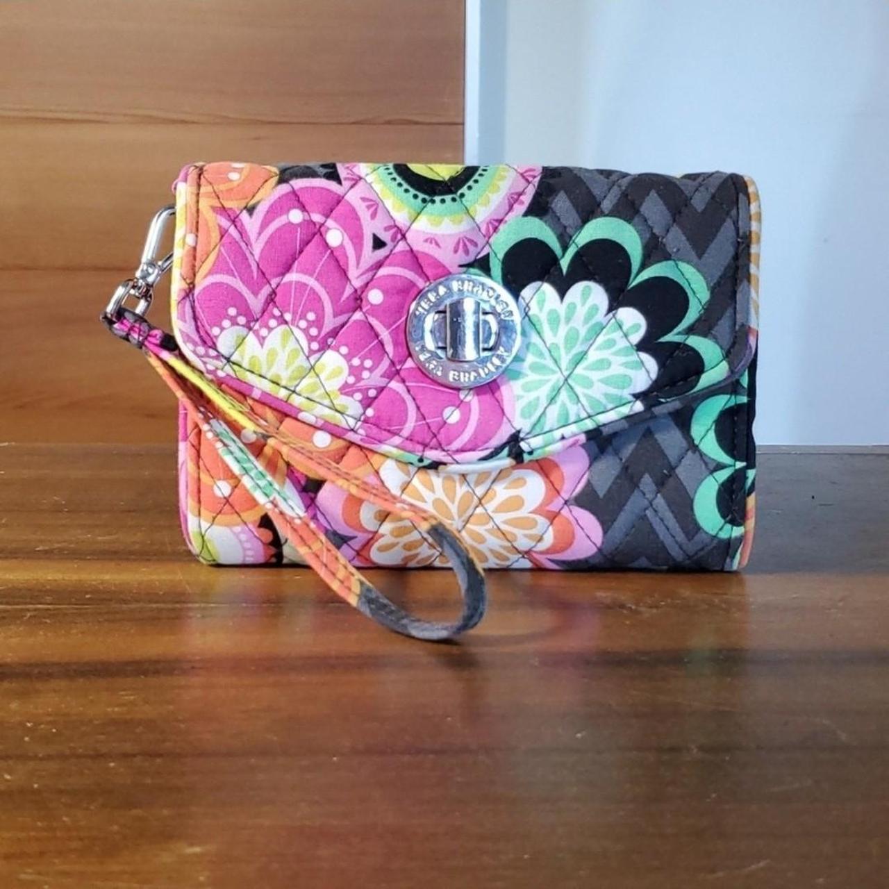 item listed by plumloved