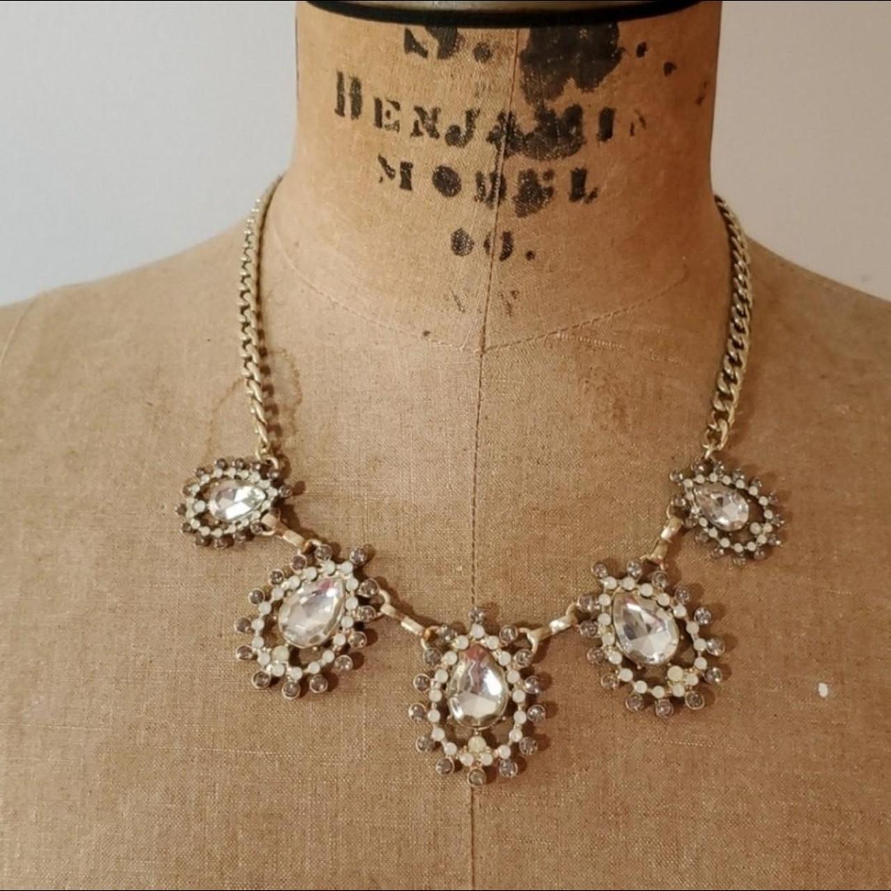 item listed by plumloved