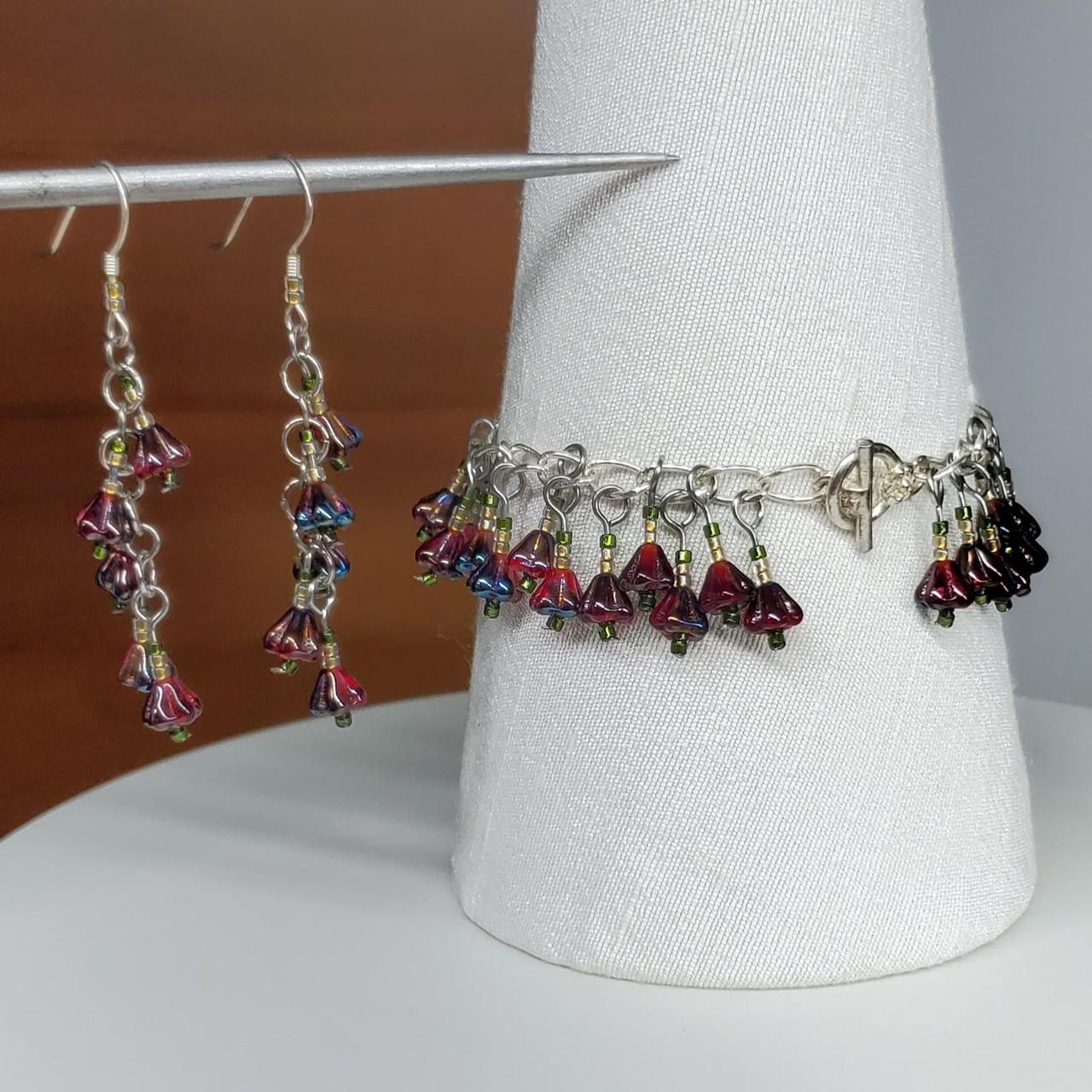 item listed by plumloved