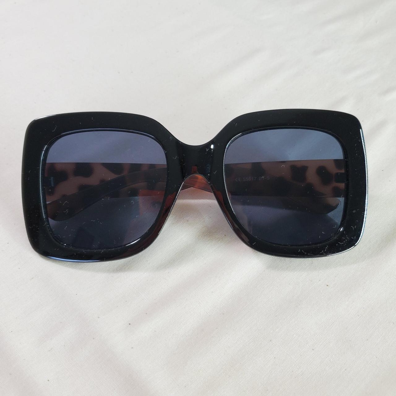 item listed by plumloved