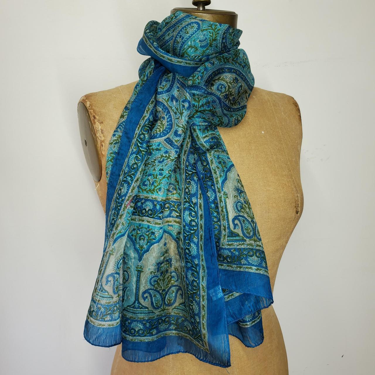item listed by plumloved