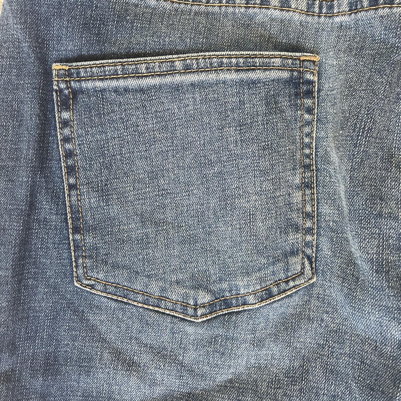 WOMENS COUNTRY ROAD JEANS Good condition low rise... - Depop
