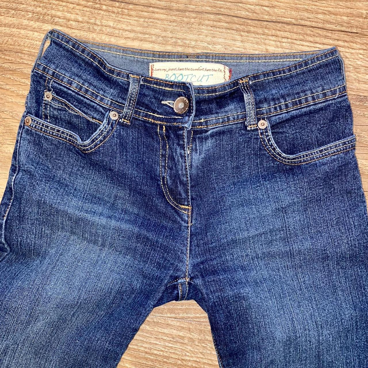 women-s-navy-and-blue-jeans-depop