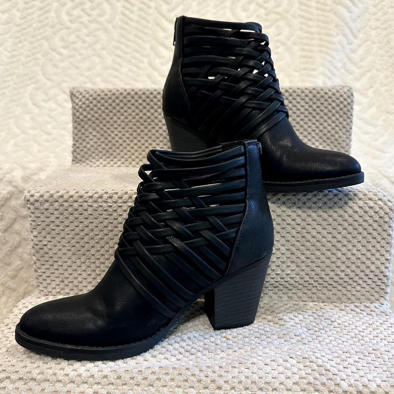 Big Buddha Black Ankle Booties Zips in back 4 Depop