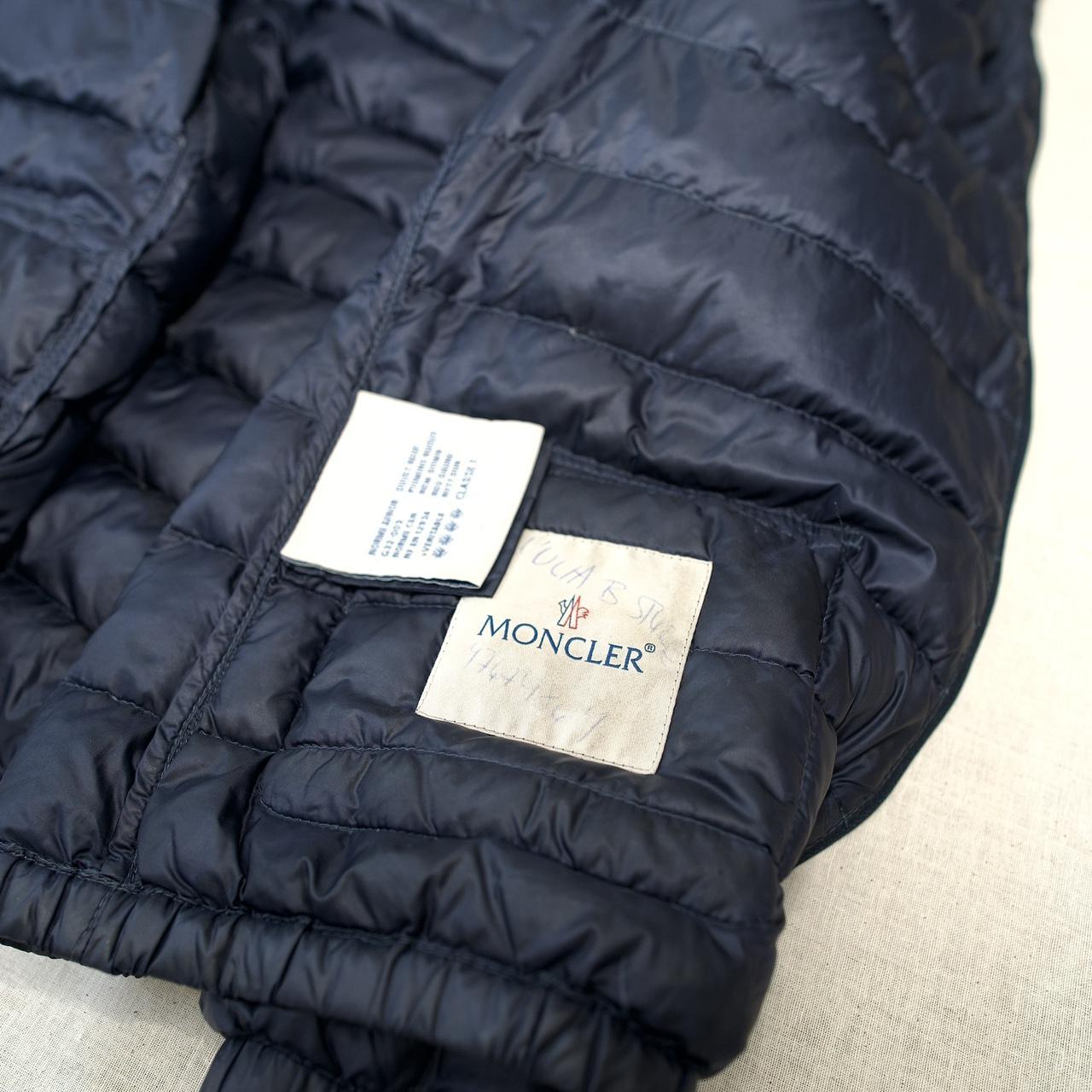 Navy Blue kids Moncler jacket. Vintage, down padded... - Depop