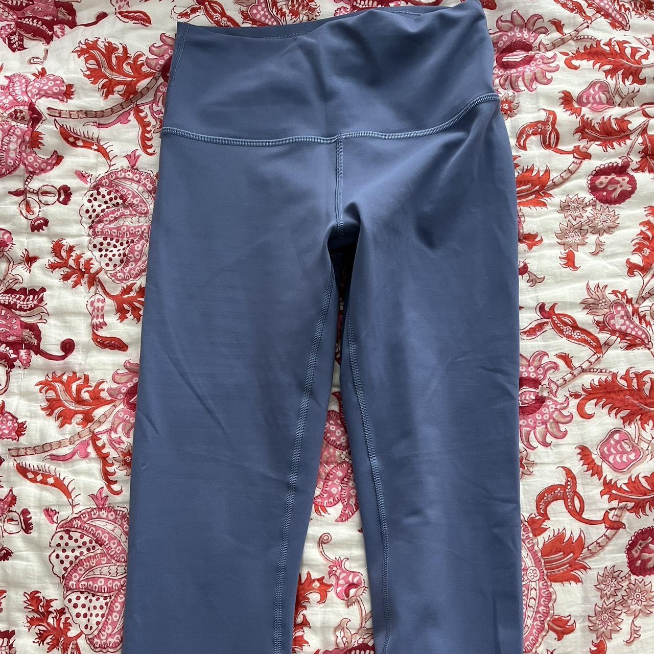 Water Drop Lululemon Leggings wunder under train... Depop