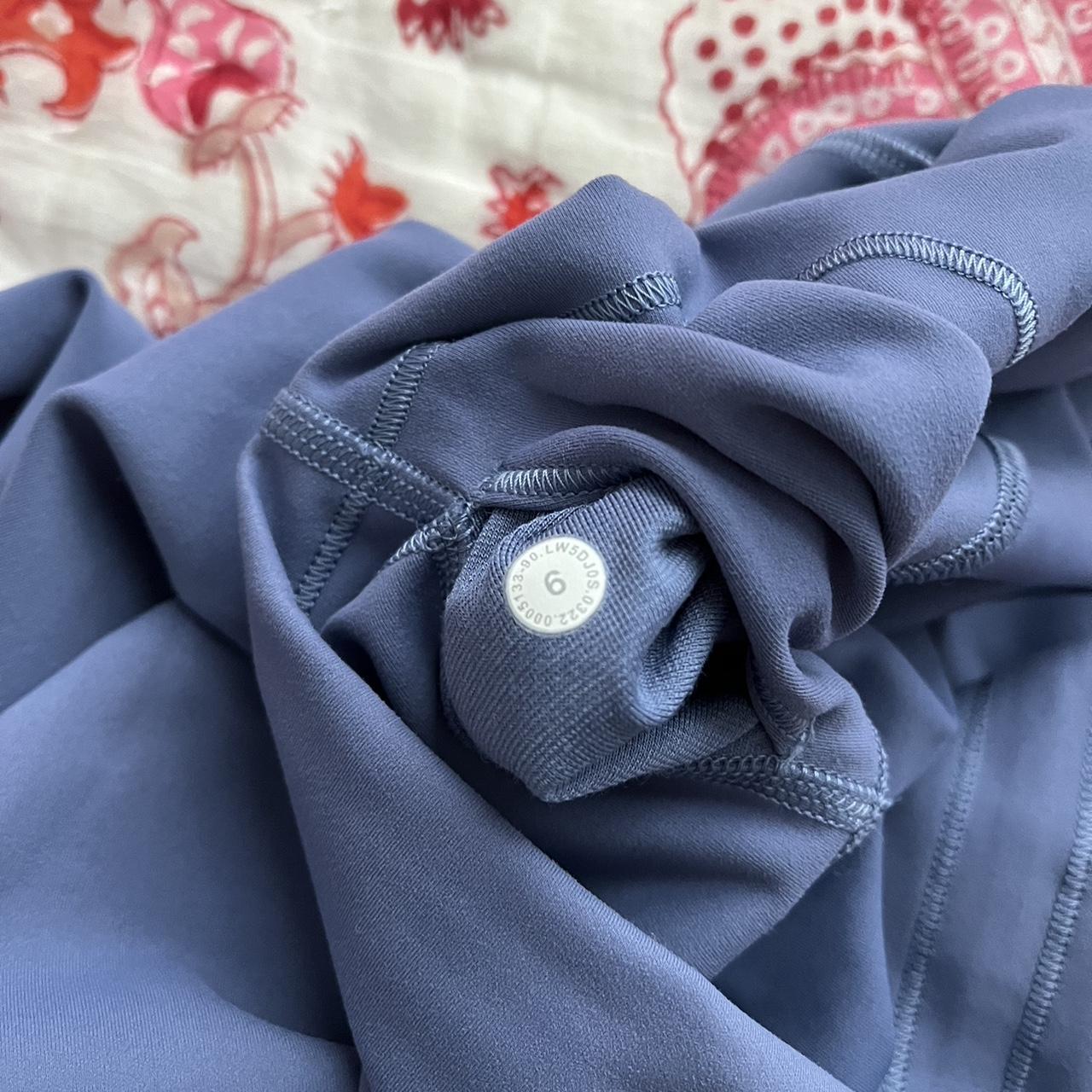 Water Drop Lululemon Leggings wunder under train... Depop