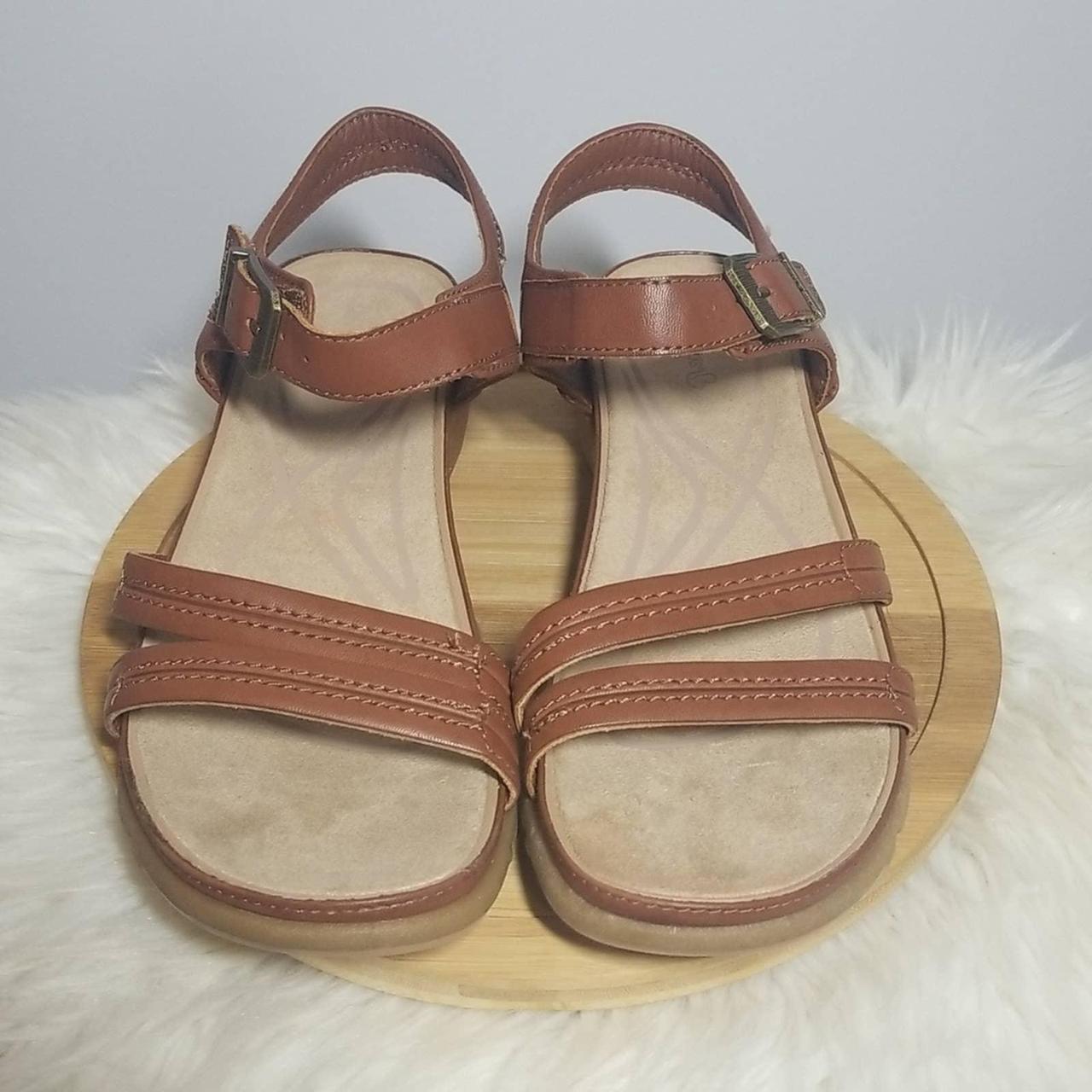 baretraps sandals