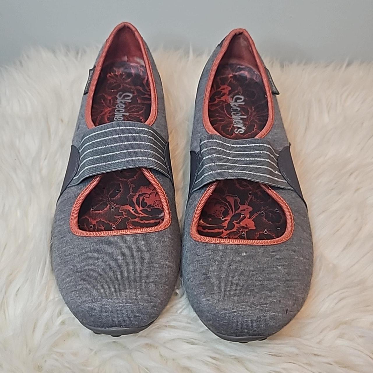 Orders skechers knit shoes