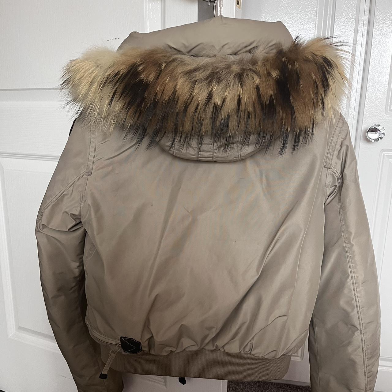 Parajumpers Women's Cream Coat | Depop