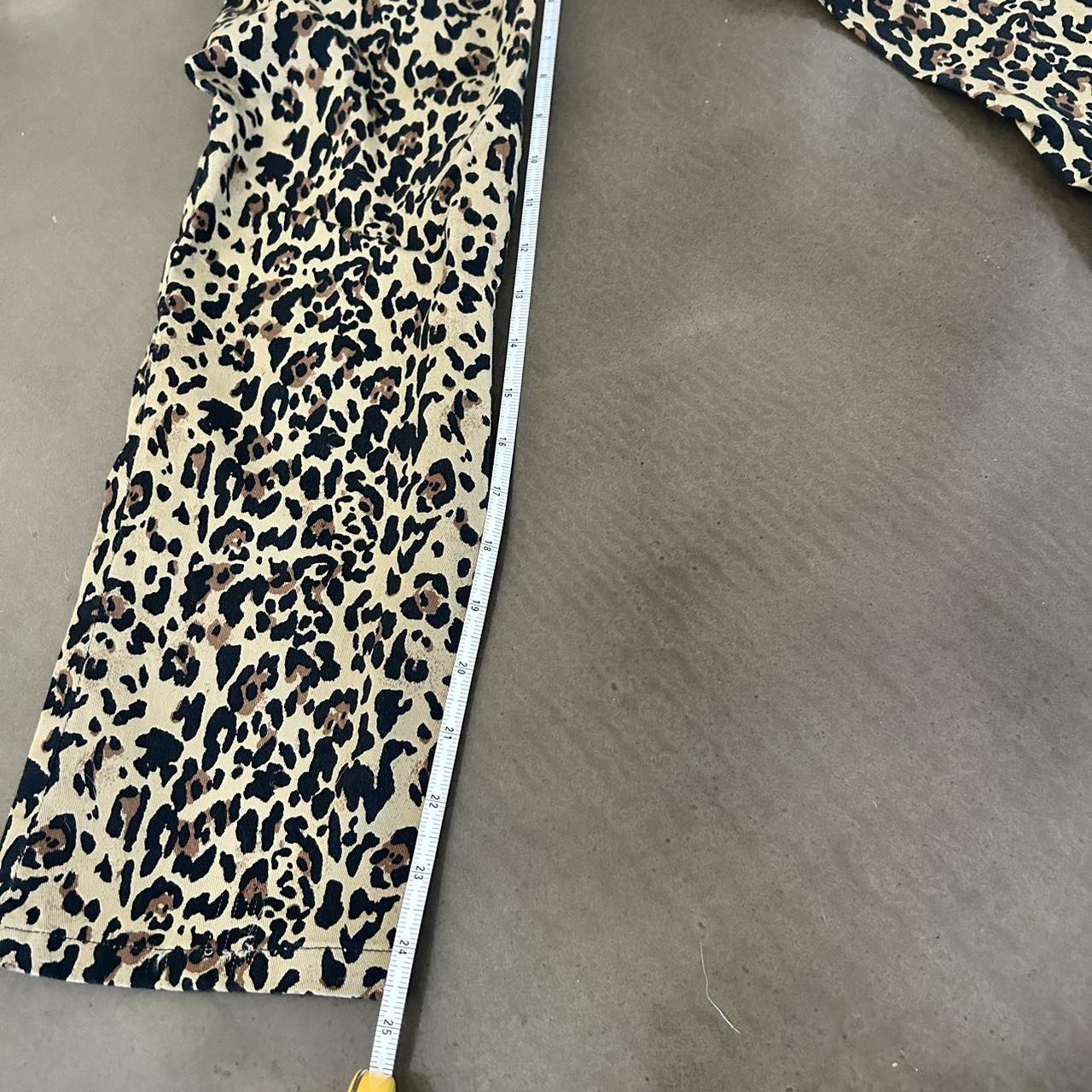 J Crew cheetah / leopard pants size 25 great... Depop