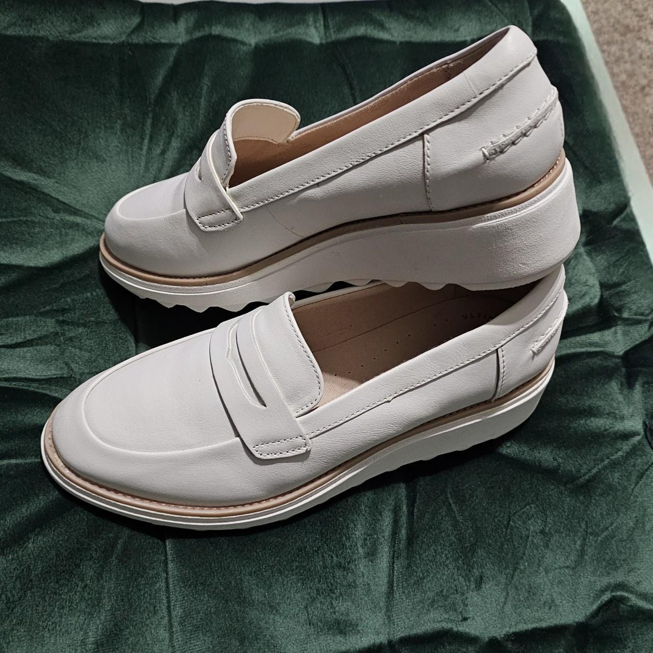 Clarks Women's White Loafers (3)