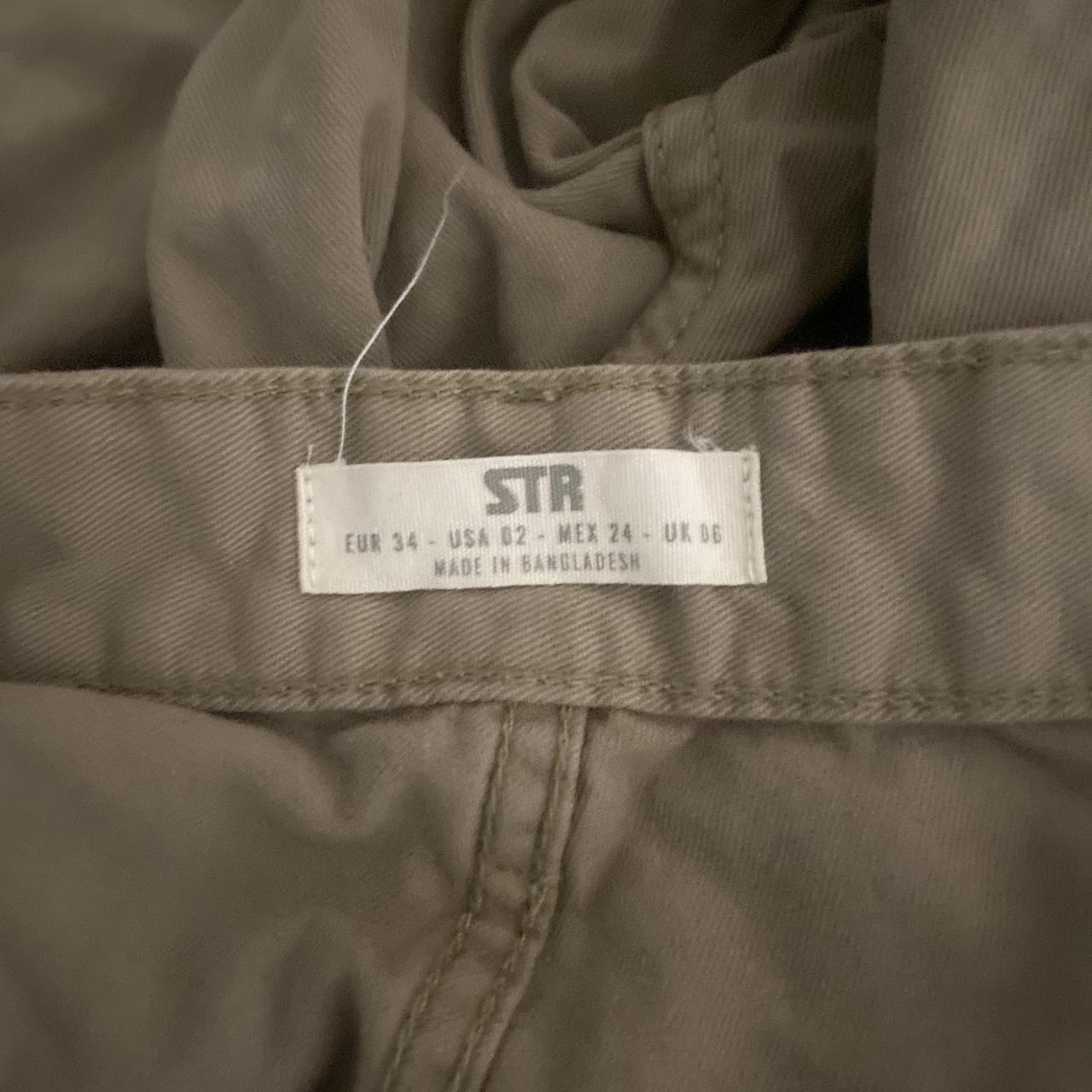 Stradivarius STR straight leg cargo pants in stone - 2 - Depop