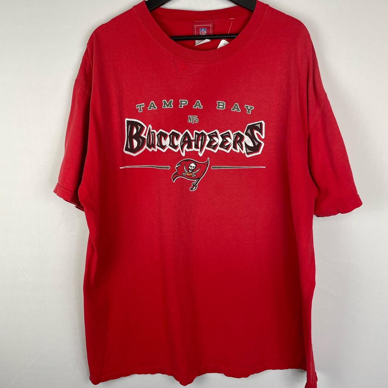 Vintage T-shirt TAMPA BAY Buccaneers Football Sports 