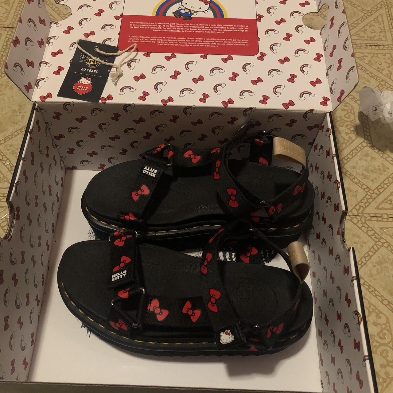 Dr martens sandals online hello kitty