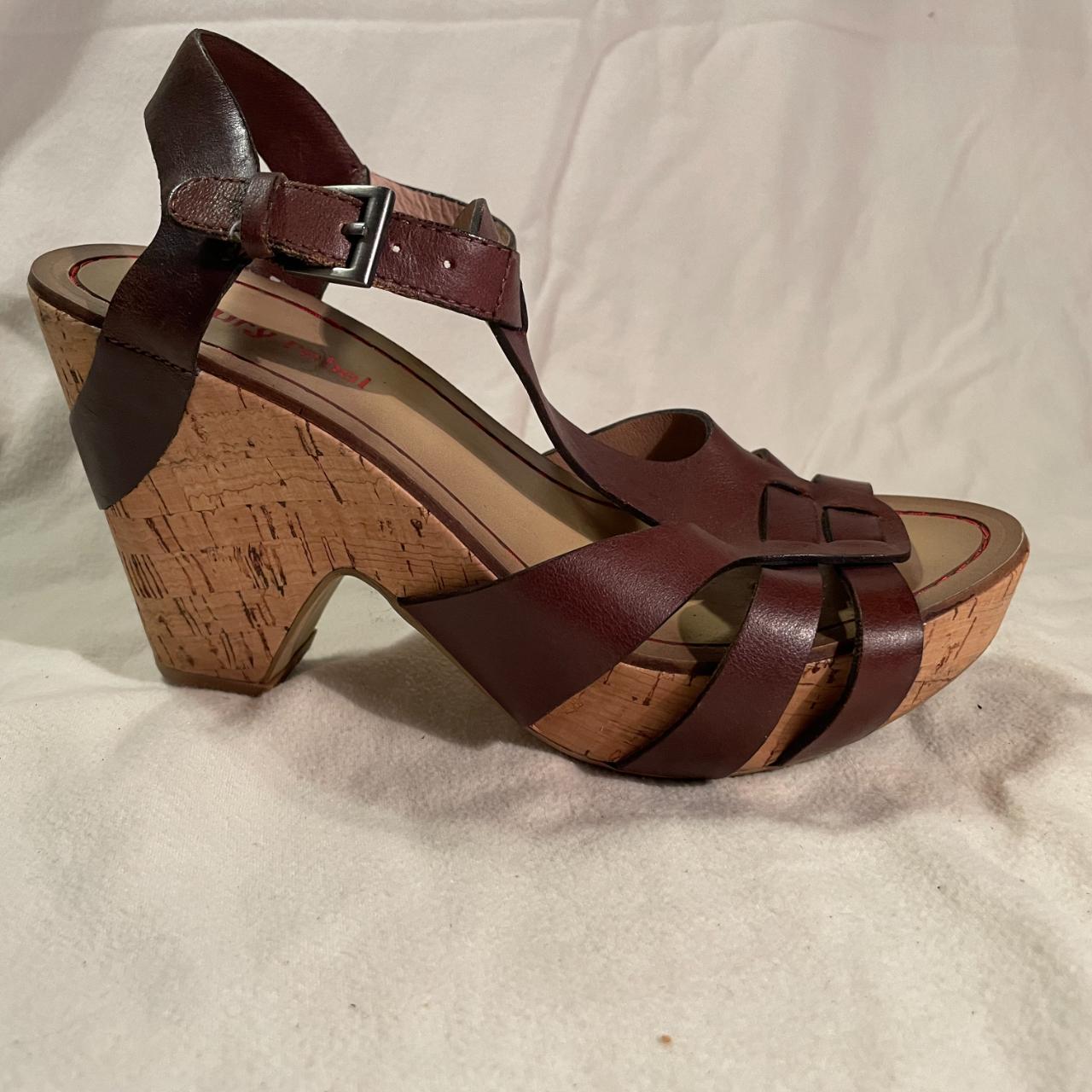 Amazon.com | Franco Sarto Womens L-Rine Sandal Cream 5 M | Flats