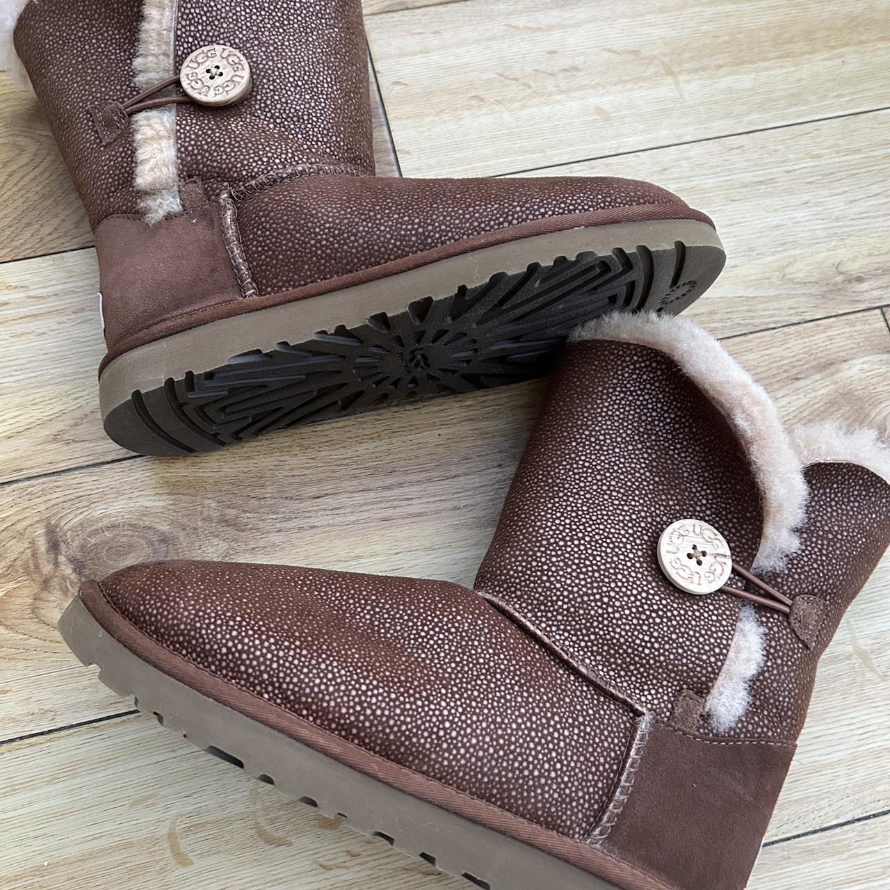 bailey button uggs uk