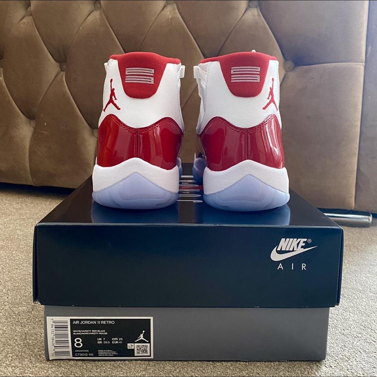 Nike Men's Red and White Trainers | Depop