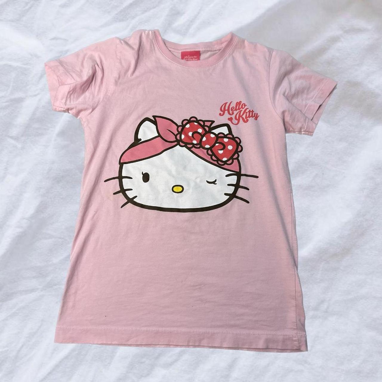 Sanrio Women's Pink and White T-shirt | Depop