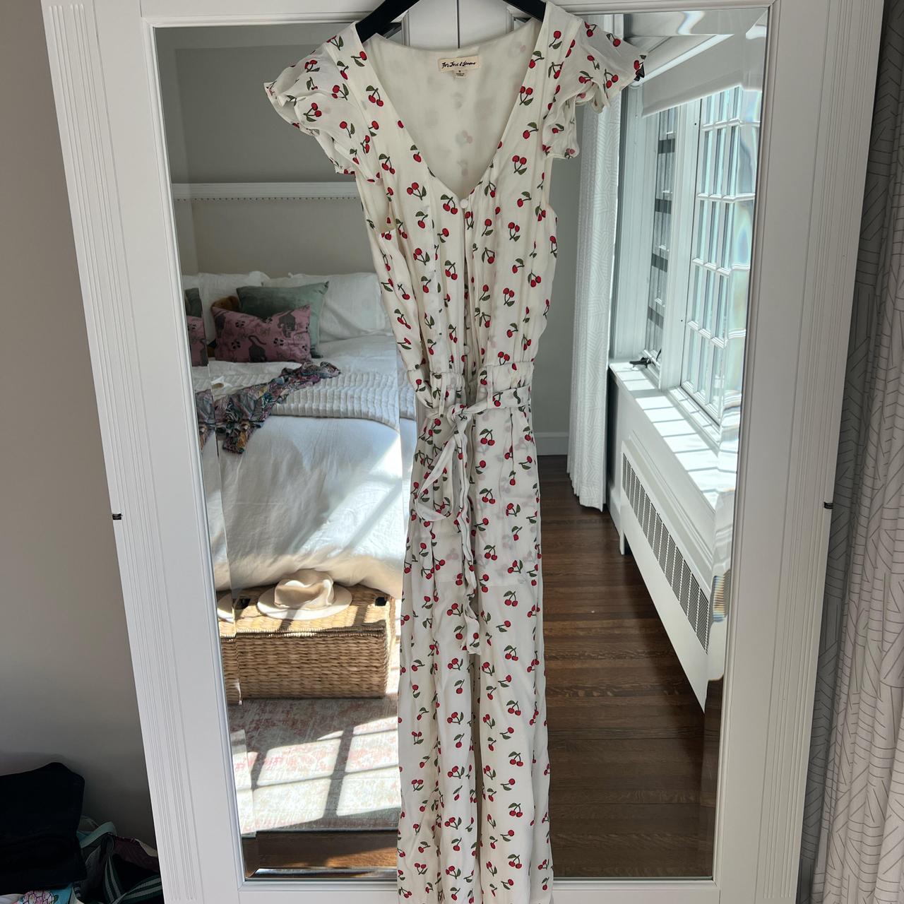 item listed by emma1427