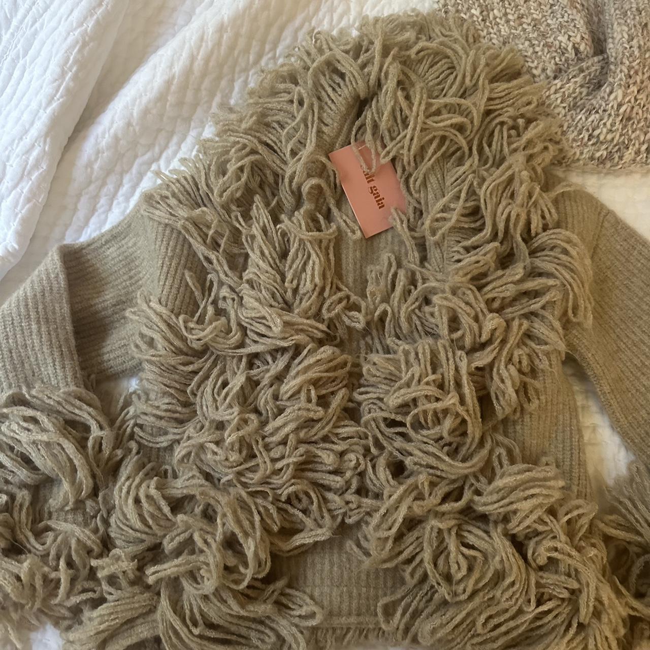 item listed by emma1427