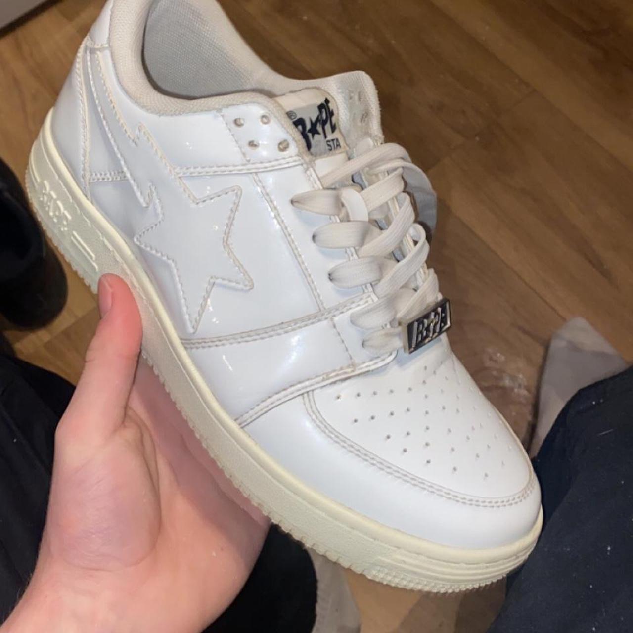 red and black youth baseball cleats