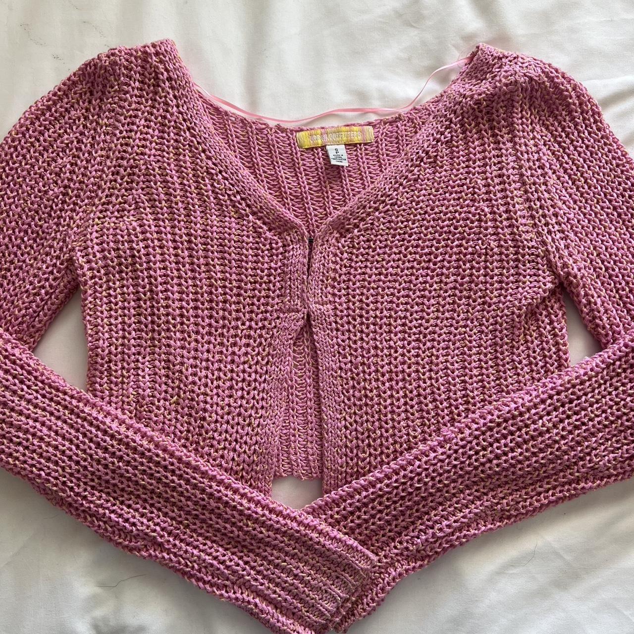 Urban Outfitters Women's Pink Crop-top | Depop